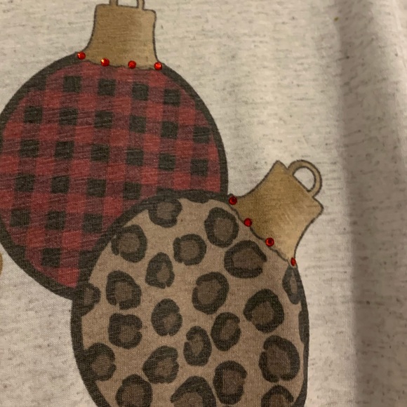 Bella Canvas Christmas Ornament T Shirt Size 2X - Picture 2 of 3